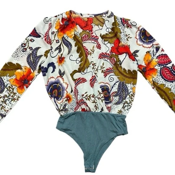 Floral Tropical Bodysuit by Fashion Nova - Picture 13 of 13